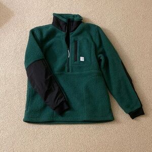 Topo Designs Men’s Fleece- Green- great condition